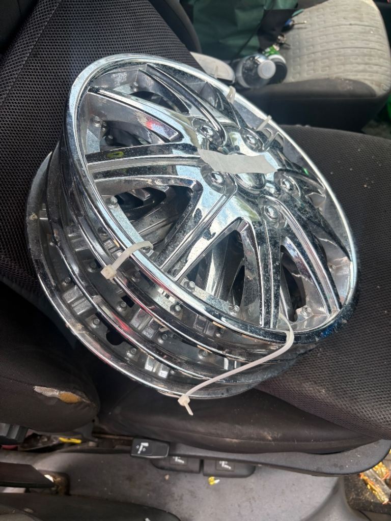 13” wheel trims 
