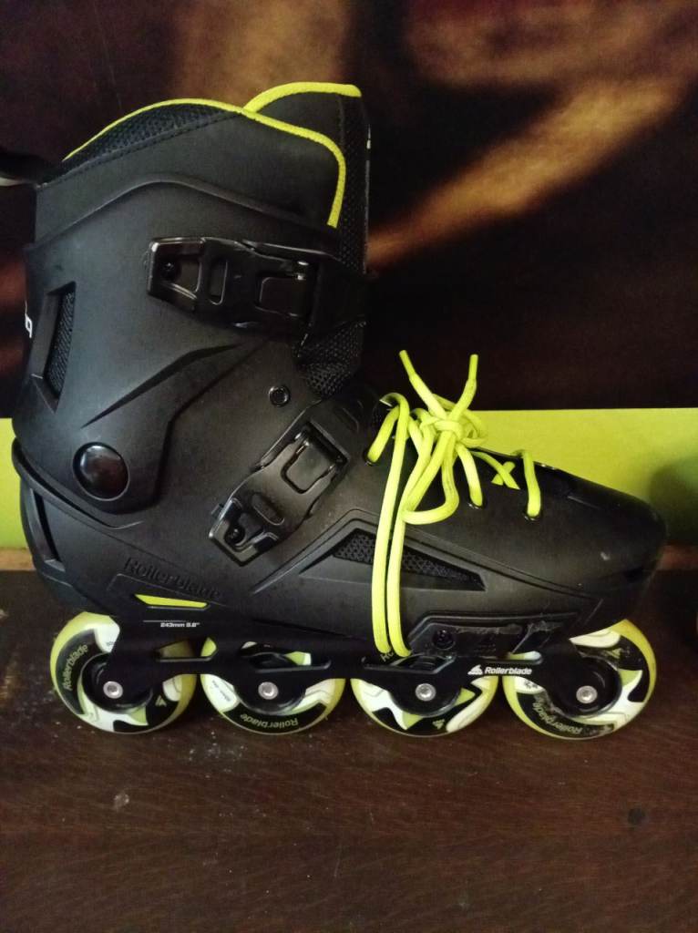 Roller blades lightning 