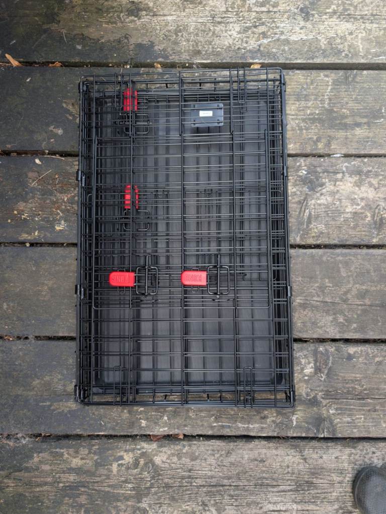 Kong Dog Crate Medium 76 (length) x 48 (width) cm