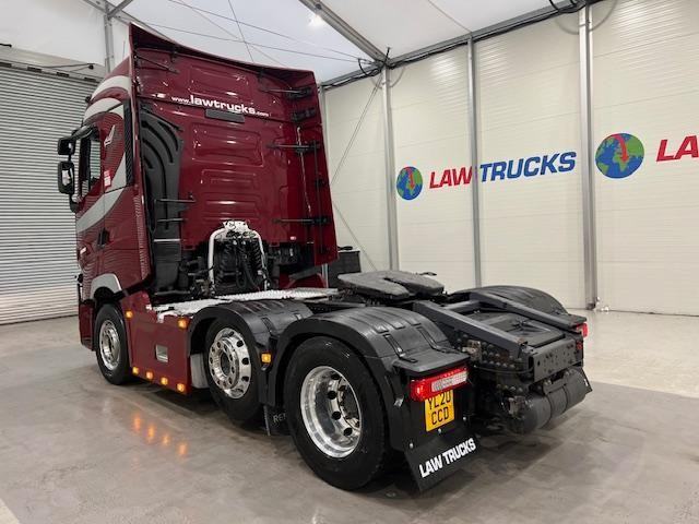 Renault T520 High 6x2 Midlift Tractor Unit