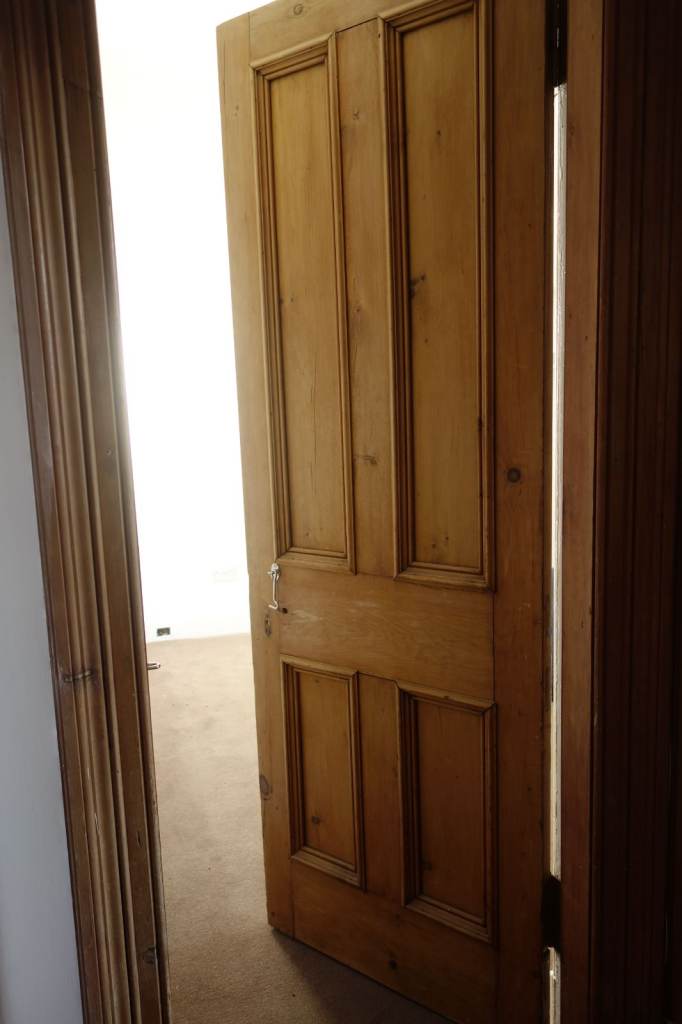 Room for rent in beautiful top floor tenement flat in the West End Dowanhill/Byres Road area
