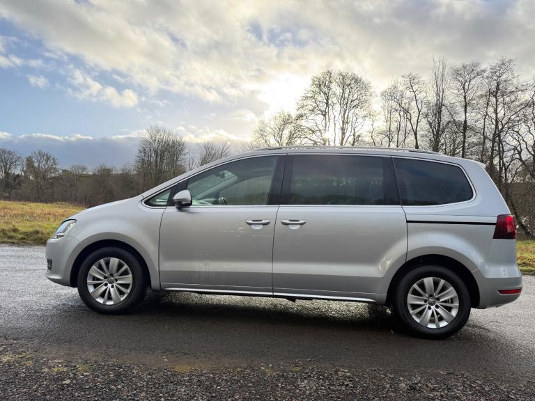 2017 Volkswagen Sharan 2.0 TDI CR BlueMotion Tech 150 SE 5dr DSG MPV Diesel Automatic