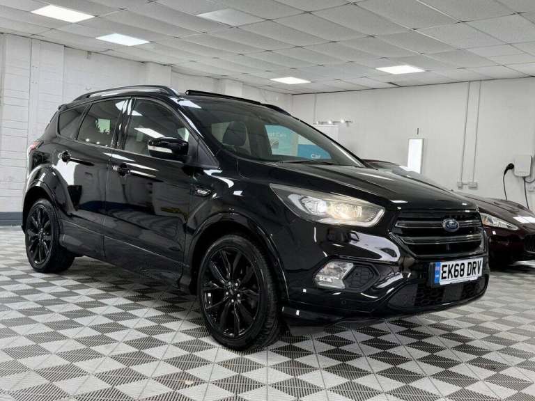 2018 Ford Kuga 2.0 TDCi ST-Line X SUV 5dr Diesel Manual AWD Euro 6 (s/s) (180 ps) HATCHBACK Diese...