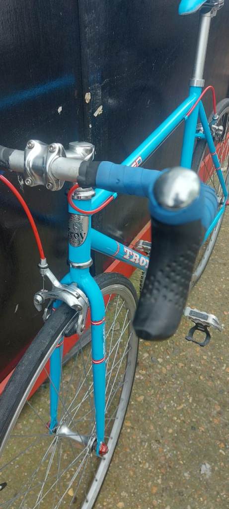 Medium Single Speed Bike 💙💙 can deliver 