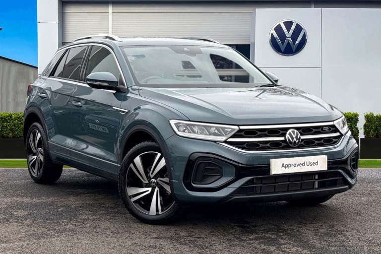 2025 Volkswagen T-Roc 1.5 TSI R-Line 5dr DSG **18' NEVADA ALLOYS + REVERSING CAMERA** SUV PETROL ...