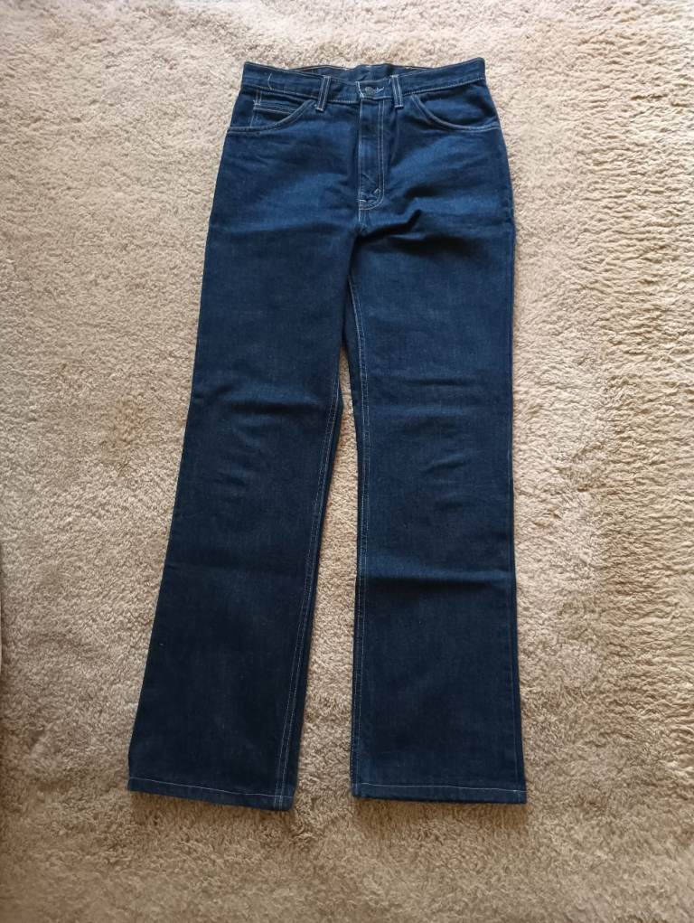 Levi - Dark Blue Denim Jeans – Good Condition