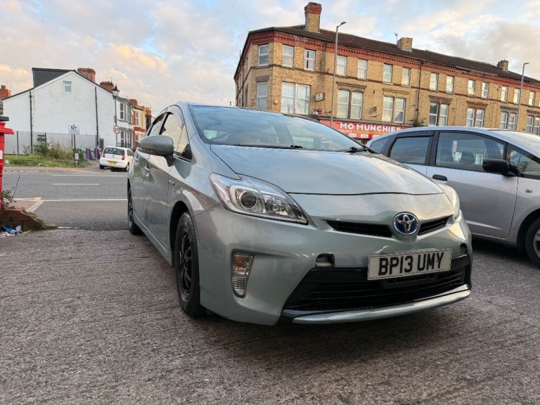 toyota prius 2013
