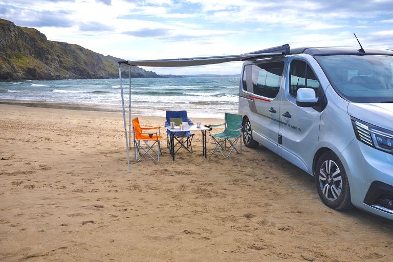 Camper Van – Pop-Top | Only 6,000 Miles | Like New