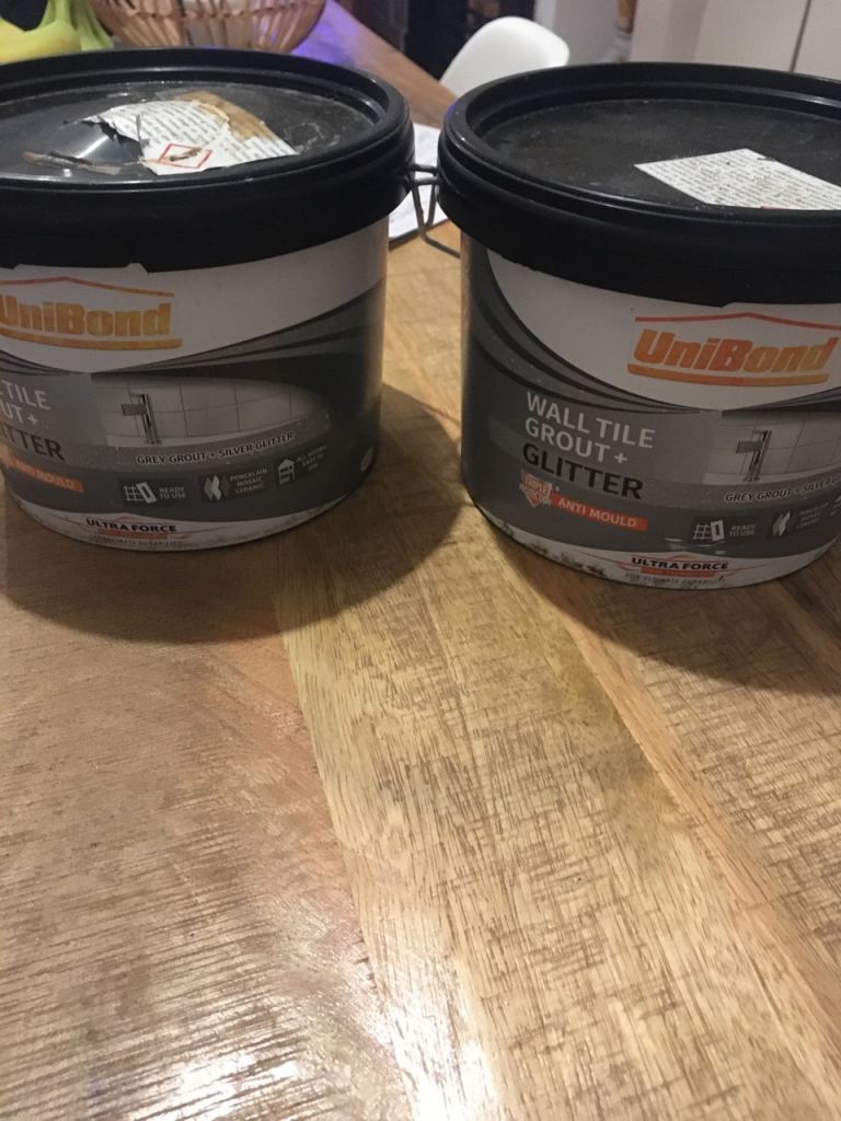 Unibond silver glitter tile grout -set of 2 x 3.2kg 