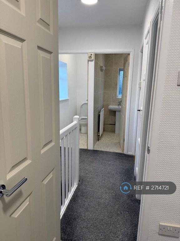 3 bedroom house in Cross Farm Road, Birmingham, B17 (3 bed) (#2714721)