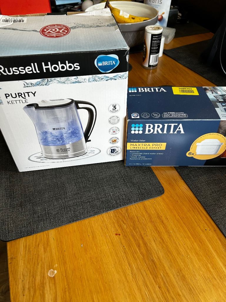 Russell Hobbs Purity Kettle with BRITA MAXTRA PRO filters