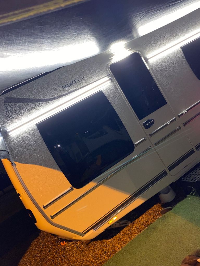 Fendt palace caravan 650 2022 model 