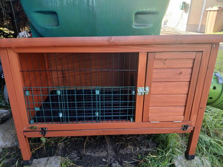 Rabbit hutch and Outdoor run system ultimate starter kit.