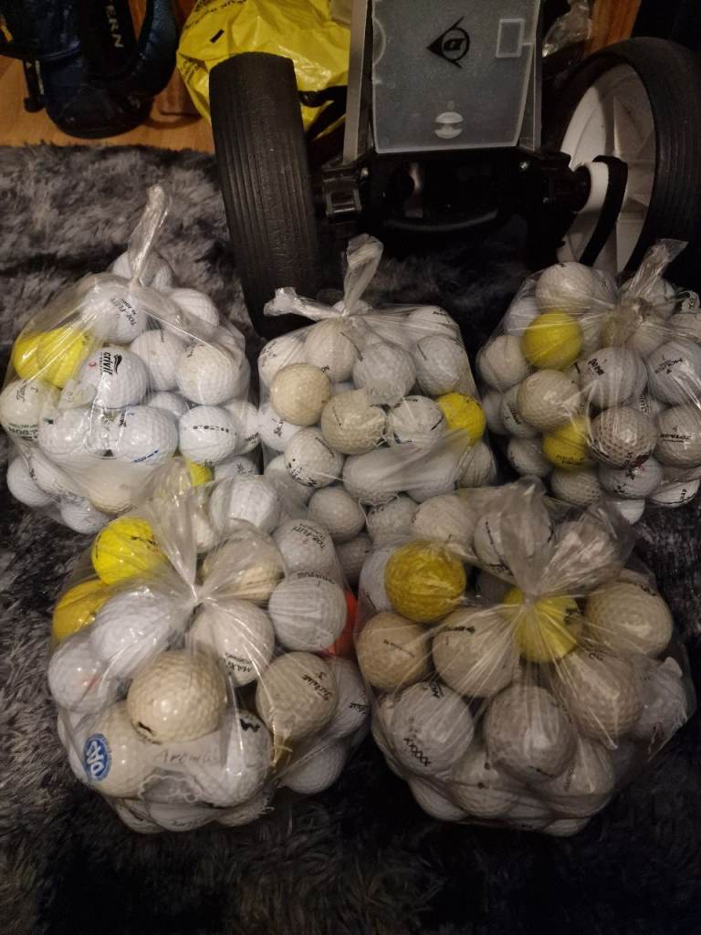 50 mixed used golf balls