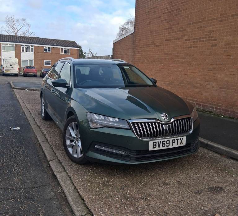 2020 Skoda superb 1.5 TSI Petrol estate Manual ulez zonesfree 
