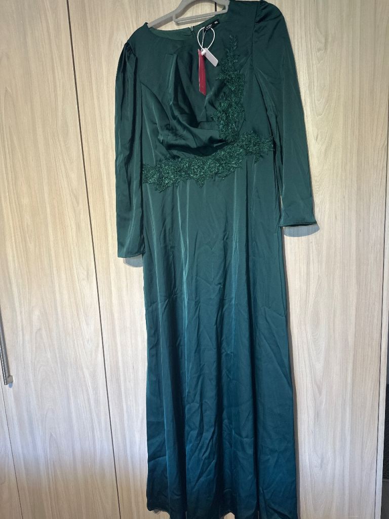 New Dark Green Long Sleeve Party Dress with Tags