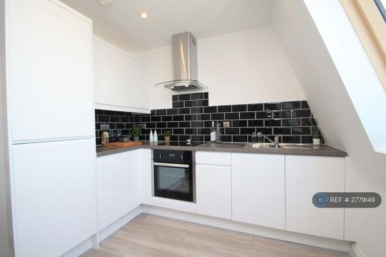 Studio flat in Britannia Street, Aylesbury, HP20 (#2779149)