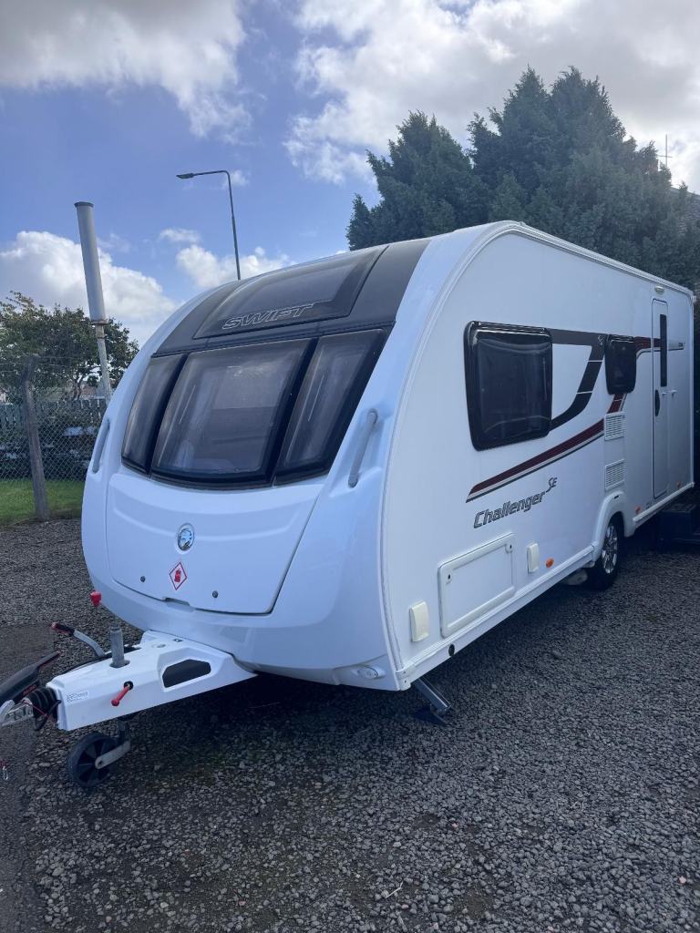 Swift Challenger 530, Yr2015, 4 berth, mover 