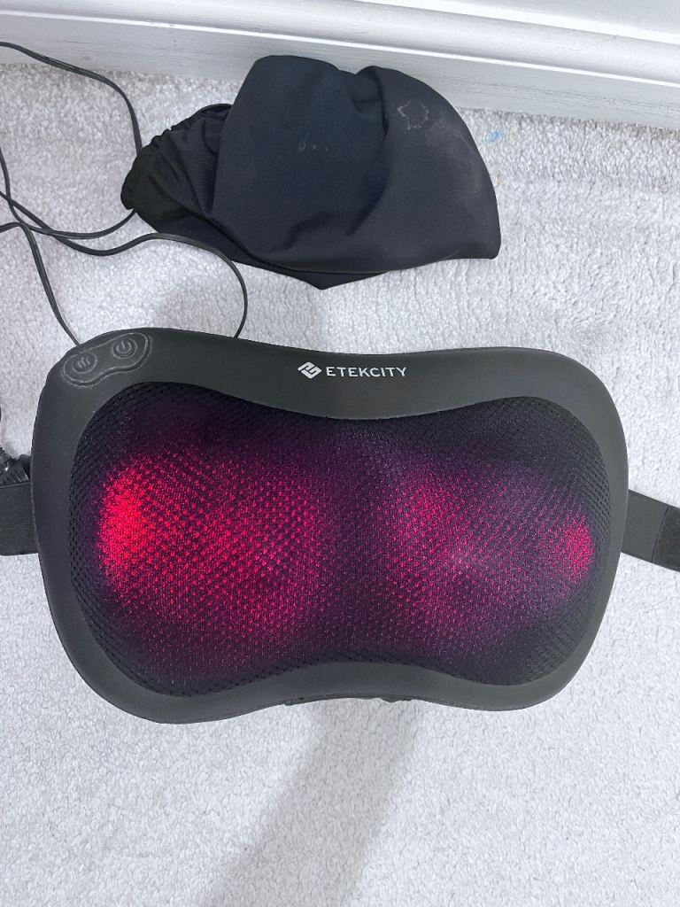 Massager for car and home with 3 pin plug, like new 