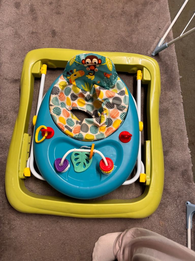 Baby walker 