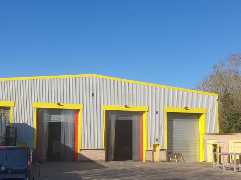 600–800 Pallet Storage Available – East Midlands (Near M1)