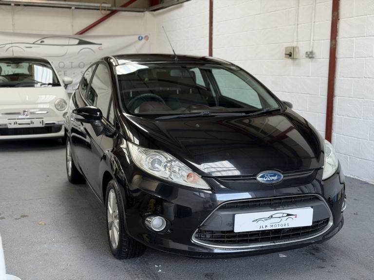 2010 Ford Fiesta 1.4L Zetec Hatchback 3dr Petrol Manual Euro 4 (95 bhp) Hatchback Petrol Manual