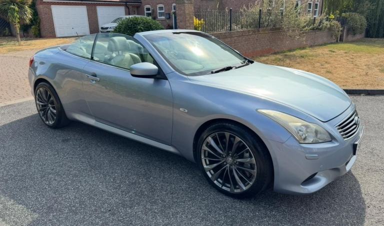 2012 INFINITI G37 3.7 V6 AUTO CONVERTIBLE GENUINE 85K 9 SERVICES STUNNING!! WOW!