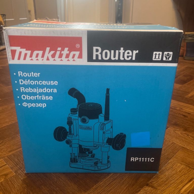 MAKITA RP1111C 1100W ELECTRIC PLUNGE ROUTER 110V