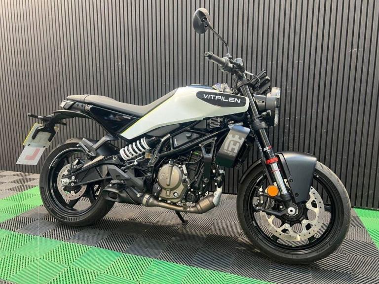2026 26 HUSQVARNA VITPILEN 125 FINANCE SPECIALISTS APPLY NOW