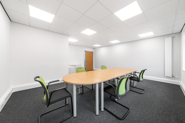 Get a Private Office for 4 Workstations in SWINDON SN57EX