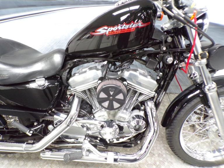 2006 HARLEY-DAVIDSON SPORTSTER 883 WITH ONLY 6873 MILES FROM NEW