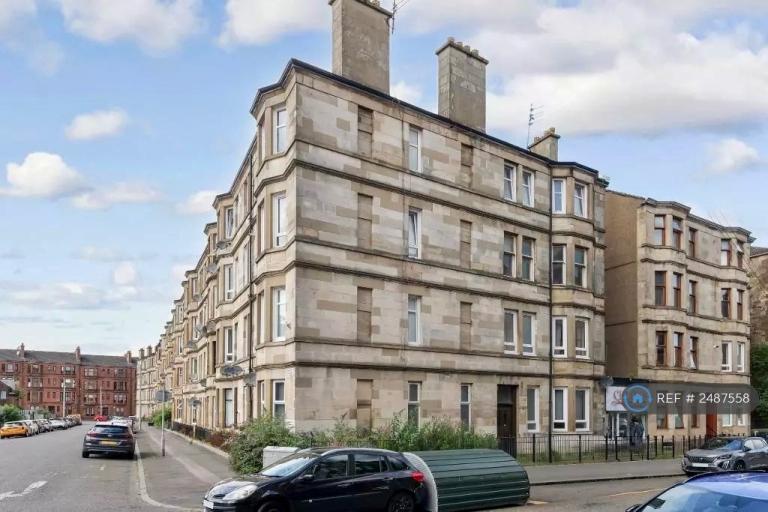 2 bedroom flat in Aitken Street, Glasgow, G31 (2 bed) (#2487558)