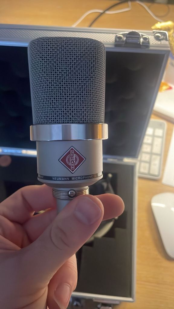 Neumann TLM 102 Condenser Microphone with Shockmount and Case