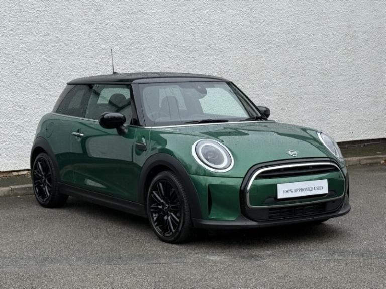 MINI HATCHBACK 1.5 Cooper Exclusive Premium 3dr Auto