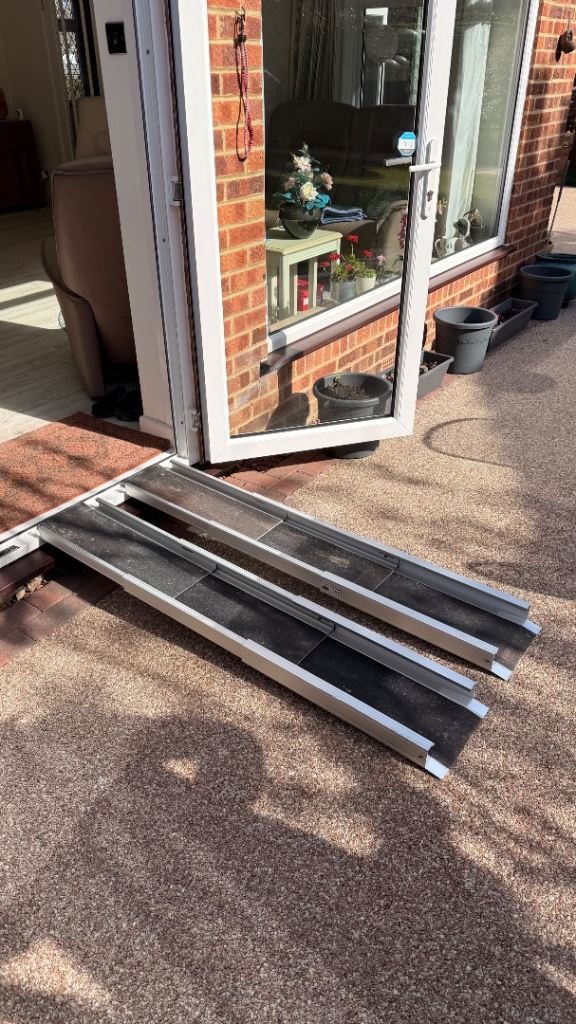 Wheelchair and mobility scooter ramp