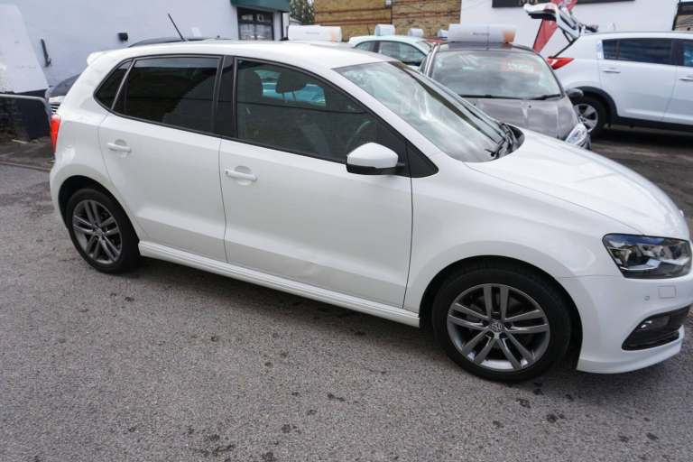 2016 Volkswagen Polo 1.0 TSI BlueMotion Tech R-Line Euro 6 (s/s) 5dr HATCHBACK Petrol Manual