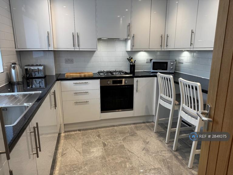 1 bedroom in Ethnard Road, London, SE15 (#2841075)
