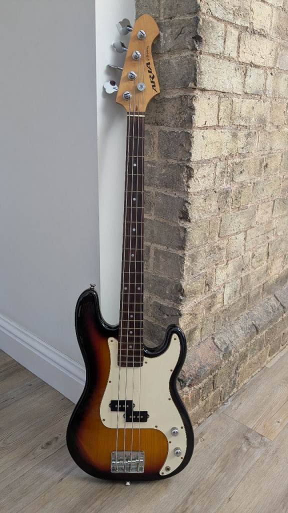 Aria STB Series Bass Guitar plus Gig Bag