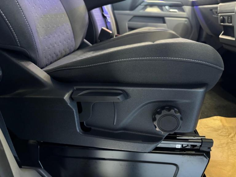 2025 Ford Transit Custom 2.0 320 EcoBlue Limited Crew Van Auto L1 H1 Euro 6 (s/s) 5dr PANEL VAN D...