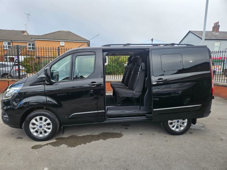 2022 Ford Transit Custom 320 LIMITED DCIV ECOBLUE ( NO VAT)* NEW WETBELT * Crew Van Diesel Manual