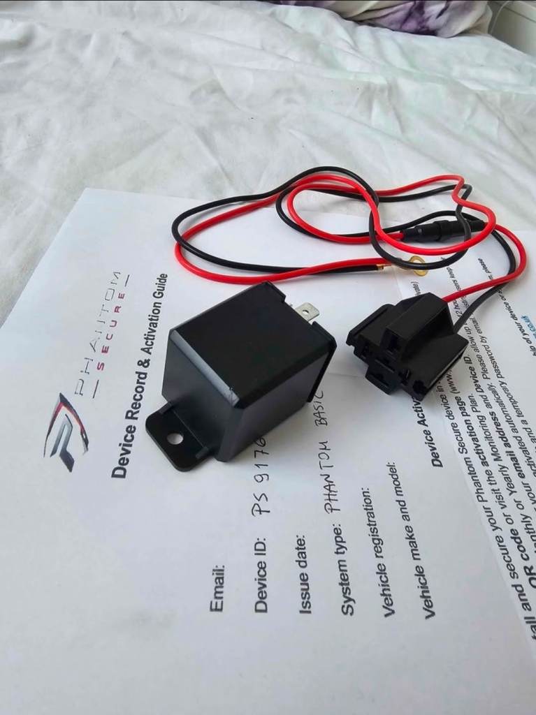 Phantom Car Tracker / Vehicle Locator for any Car Van Bike 4x4 Camper Motorhome