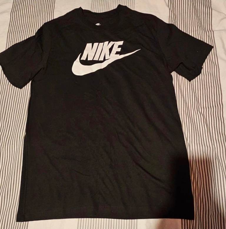 image for Nike tshirt