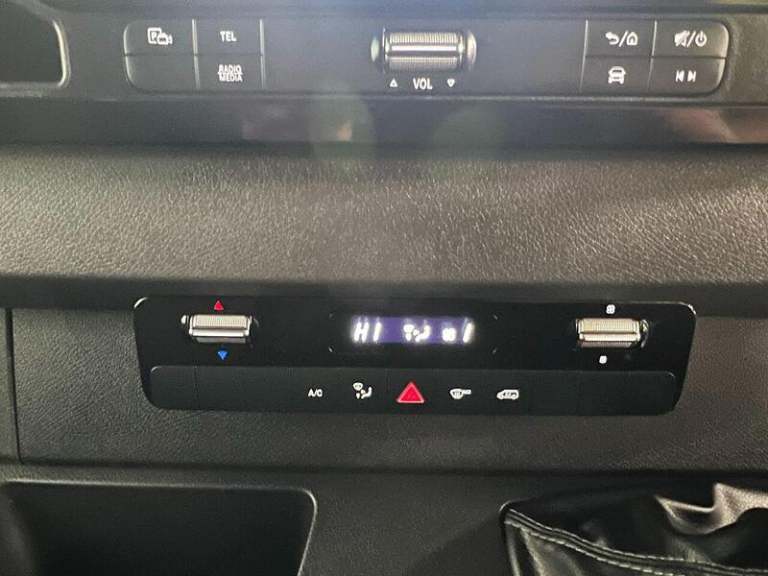 2024 Mercedes-Benz Sprinter 3.5t H2 Pro Van PANEL VAN DIESEL Manual