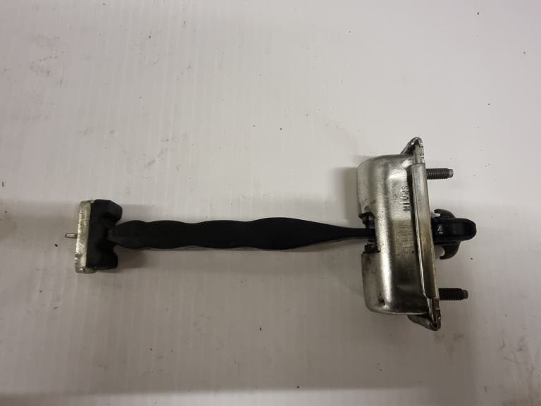 FORD KUGA 2016-19 NEARSIDE/PASSENGER/LEFT FRONT DOOR CHECK STRAP