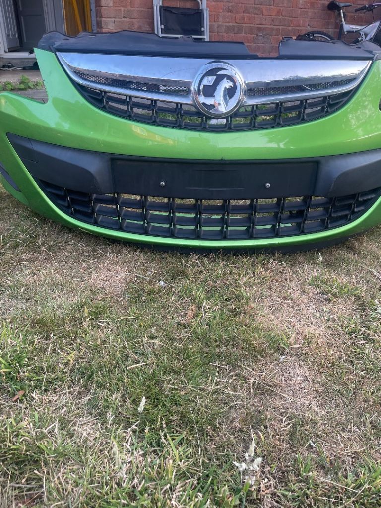  2014 Vauxhall CORSA  front bumper  for £120 