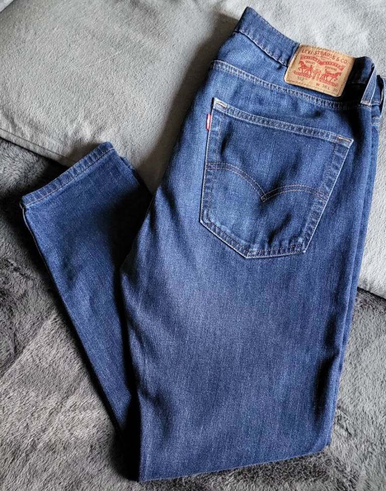 Mens Levis 512 Slim Tapered Leg Jeans - Classic Mid-Blue - 36" Waist - 30" Leg 