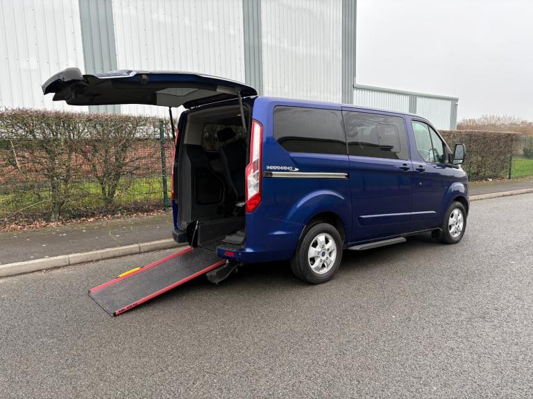 Ford Transit Tourneo Custom Titanium 6 Seat 2018 - NEW WET BELT - 12,134