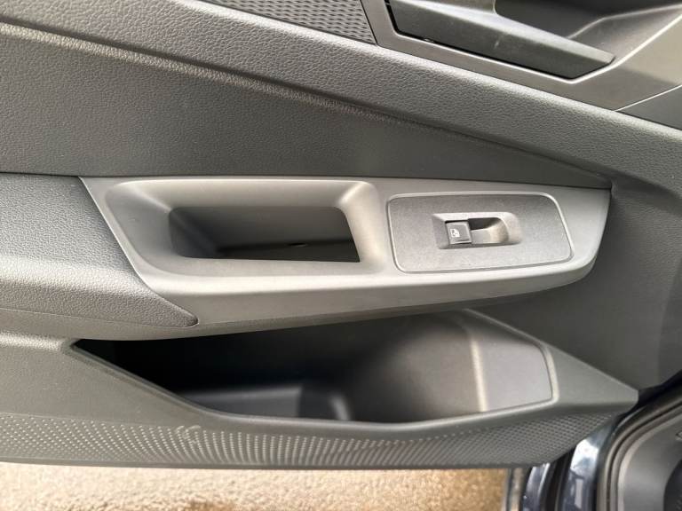 2025 Ford Transit Connect Transit Connect Trend PHEV 250 L2 1.5L EcoBoost 150 FWD 6 Speed Automat...