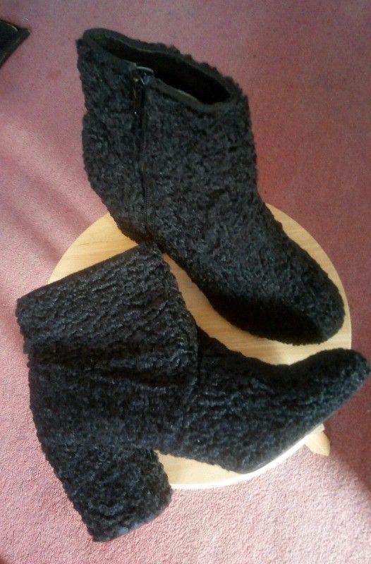 Ankle boots