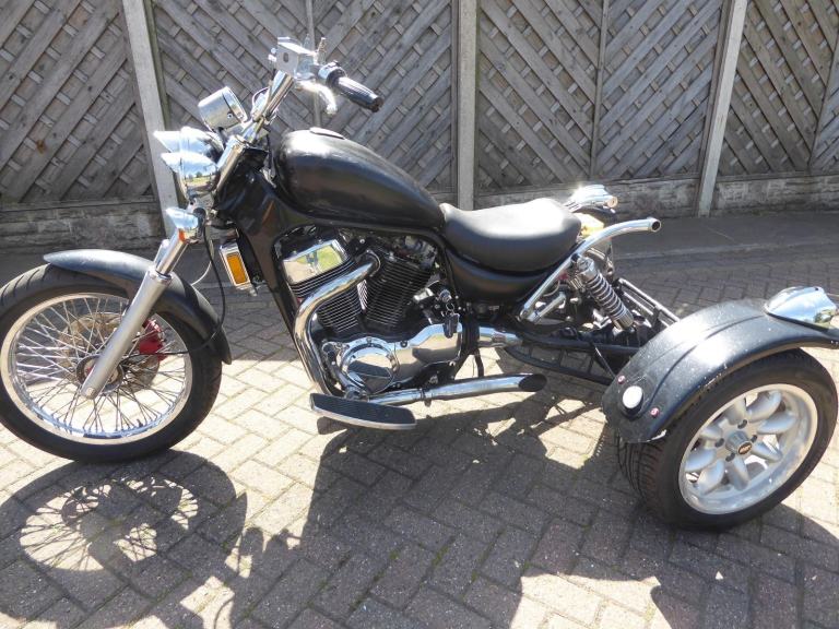 SUZUKI VS 1400 TRIKE K REG SPARES REPAIR ENGINE TURNS OVER REGISTERED AS TRIKE